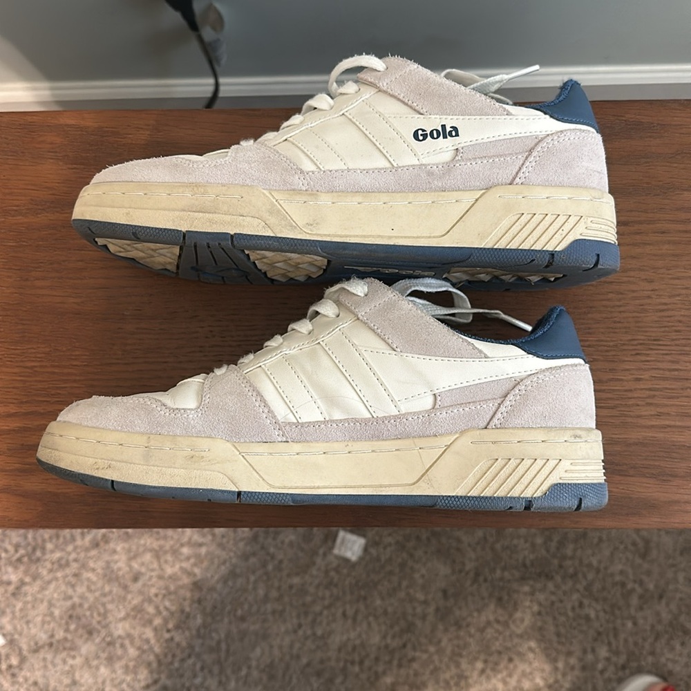 Gola tennis shoes 8.5
